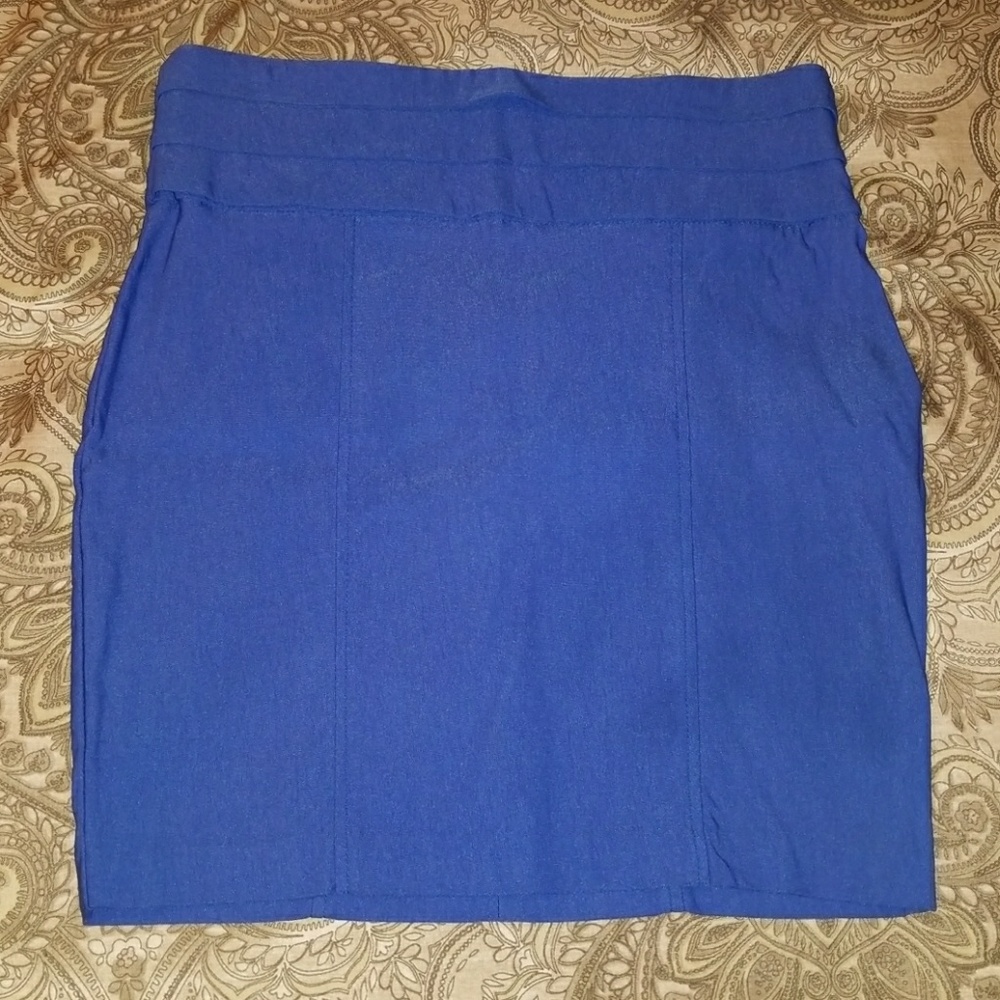 Mini skirt 🛍